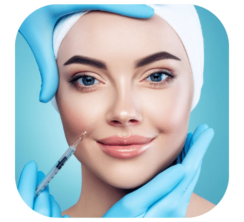 Mulher realizando uma aplicação de harmonização orofacial